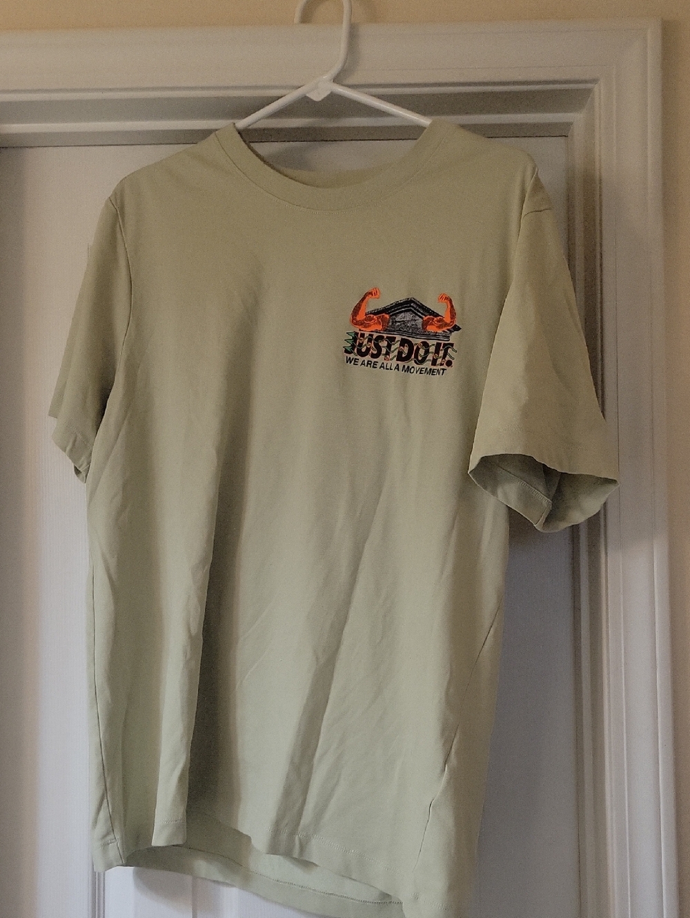 Nike Men's Light Sage Logo Graphic T-Shirt